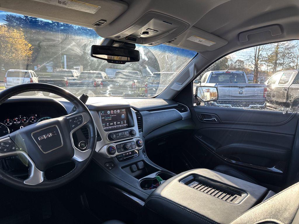 used 2017 GMC Yukon car, priced at $24,749