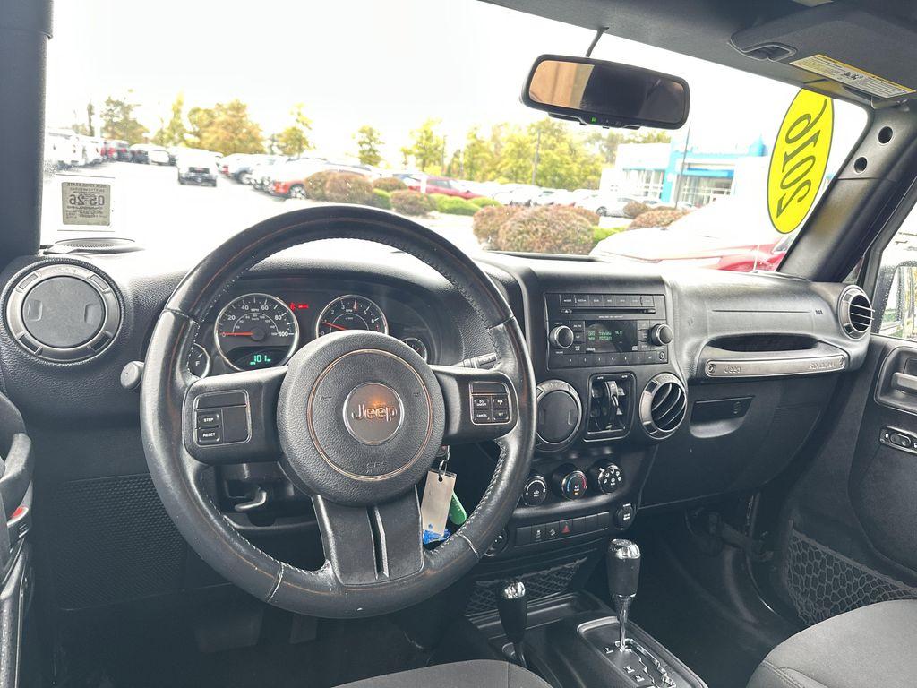 used 2016 Jeep Wrangler Unlimited car, priced at $15,999