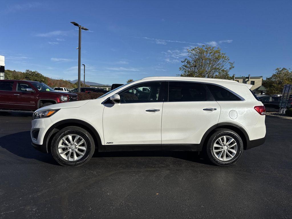 used 2017 Kia Sorento car, priced at $11,499