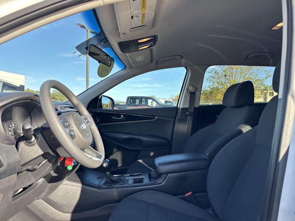 used 2017 Kia Sorento car, priced at $11,499