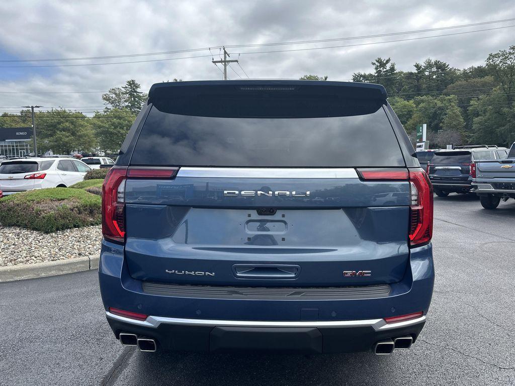 new 2025 GMC Yukon car, priced at $94,266