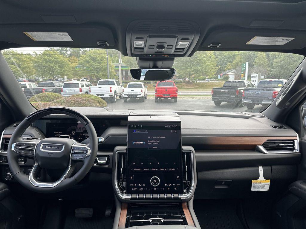 new 2025 GMC Yukon car, priced at $94,266