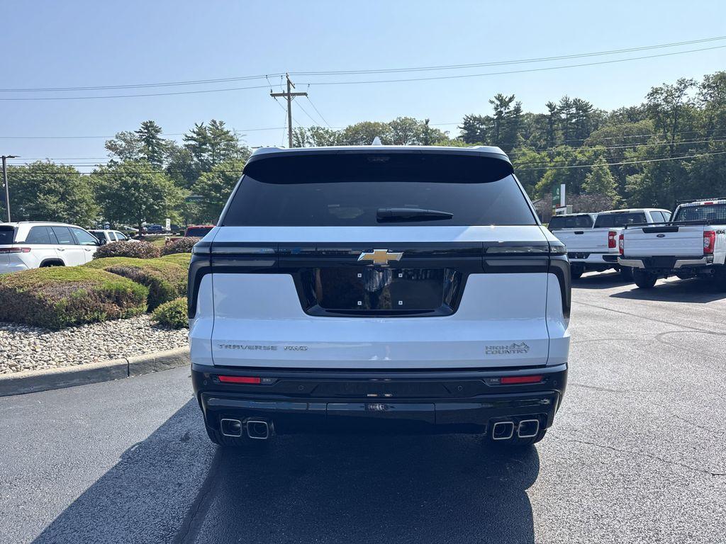 new 2026 Chevrolet Traverse car, priced at $61,915