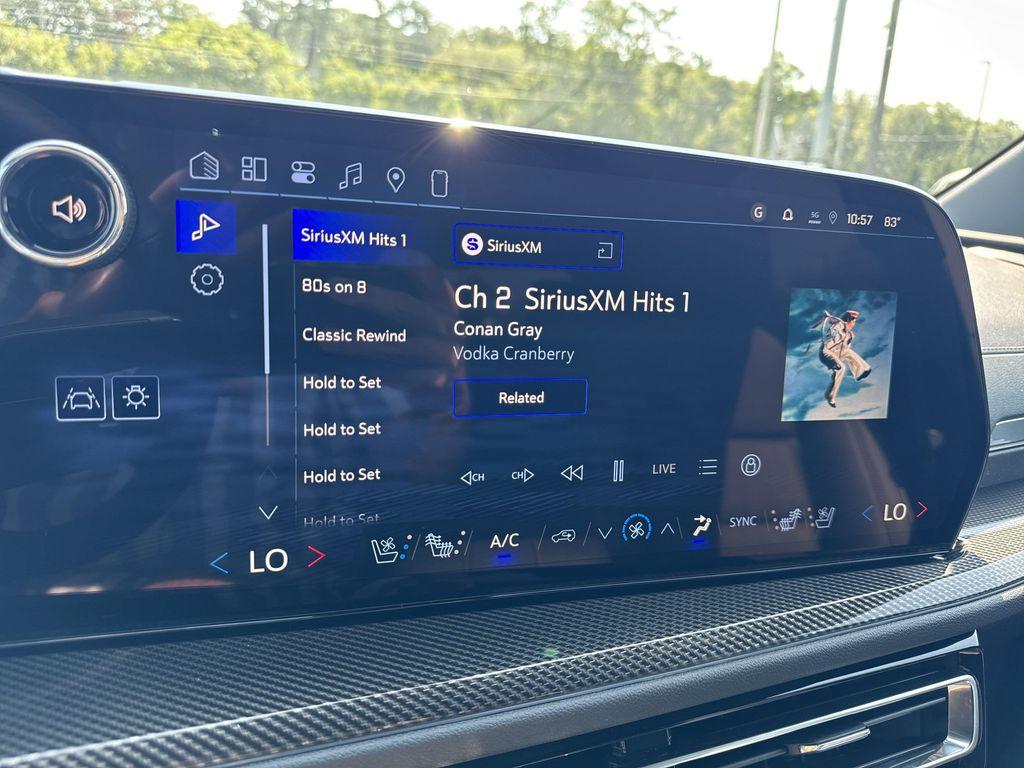 new 2026 Chevrolet Traverse car, priced at $61,915