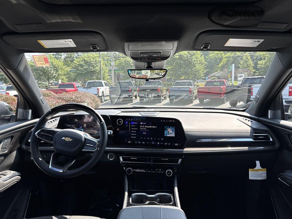 new 2026 Chevrolet Traverse car, priced at $61,915