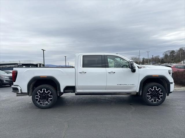 new 2024 GMC Sierra 2500 car, priced at $89,176