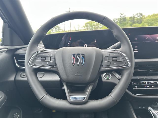 new 2025 Buick Envista car, priced at $30,835