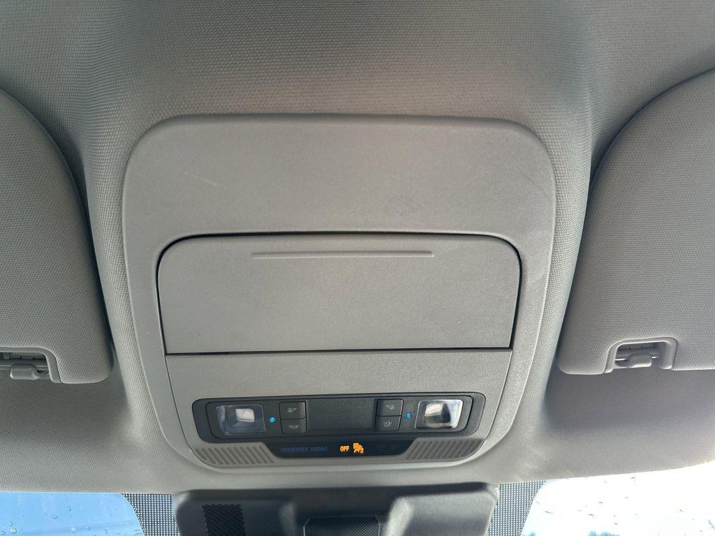 used 2021 Ford F-150 car, priced at $33,399