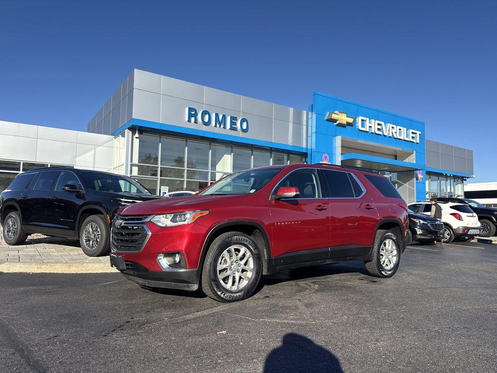 used 2021 Chevrolet Traverse car, priced at $22,498