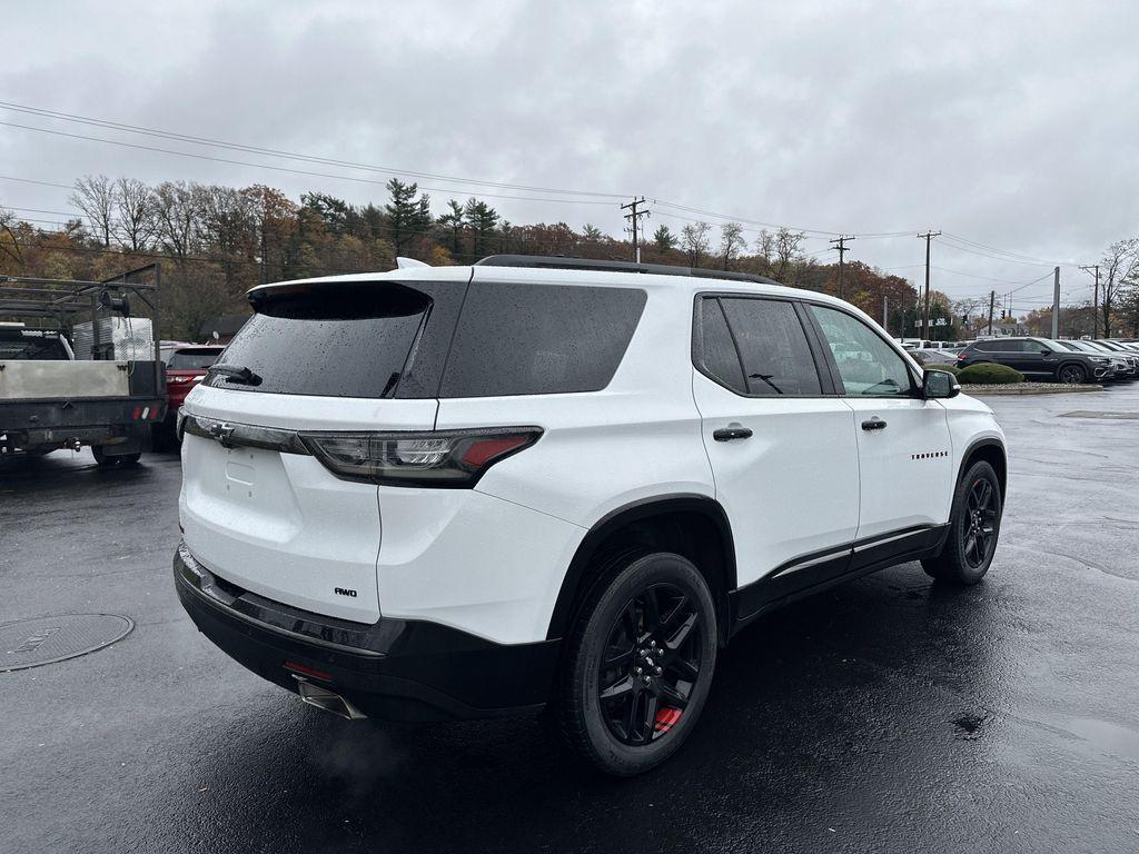used 2021 Chevrolet Traverse car, priced at $28,699