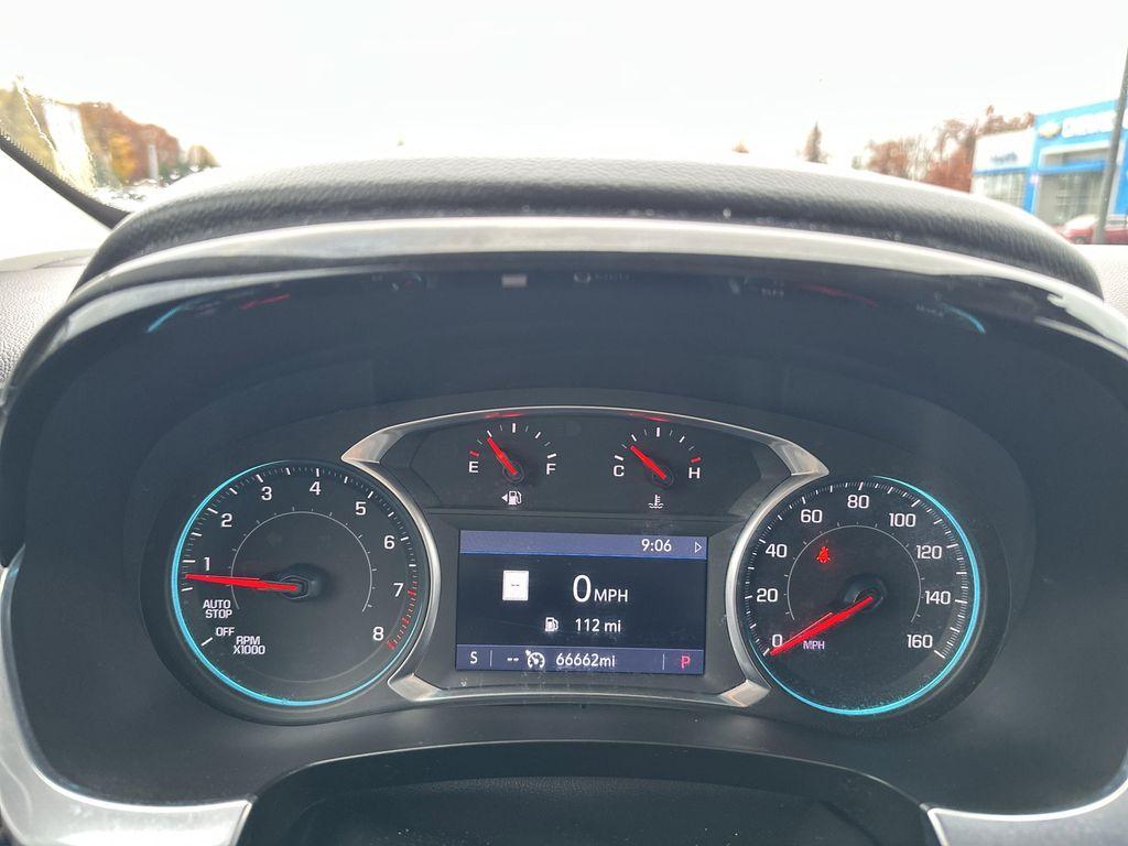 used 2021 Chevrolet Traverse car, priced at $28,699