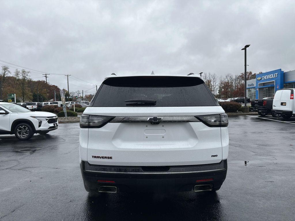 used 2021 Chevrolet Traverse car, priced at $28,699