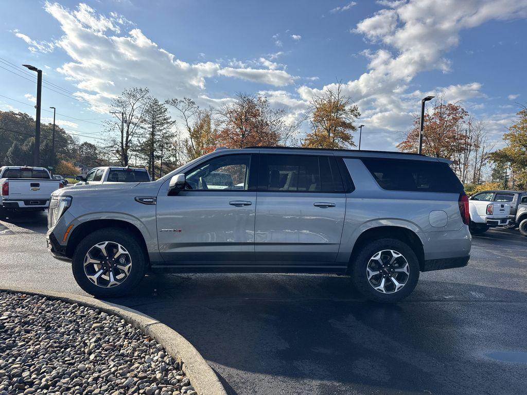used 2025 GMC Yukon XL car, priced at $89,999