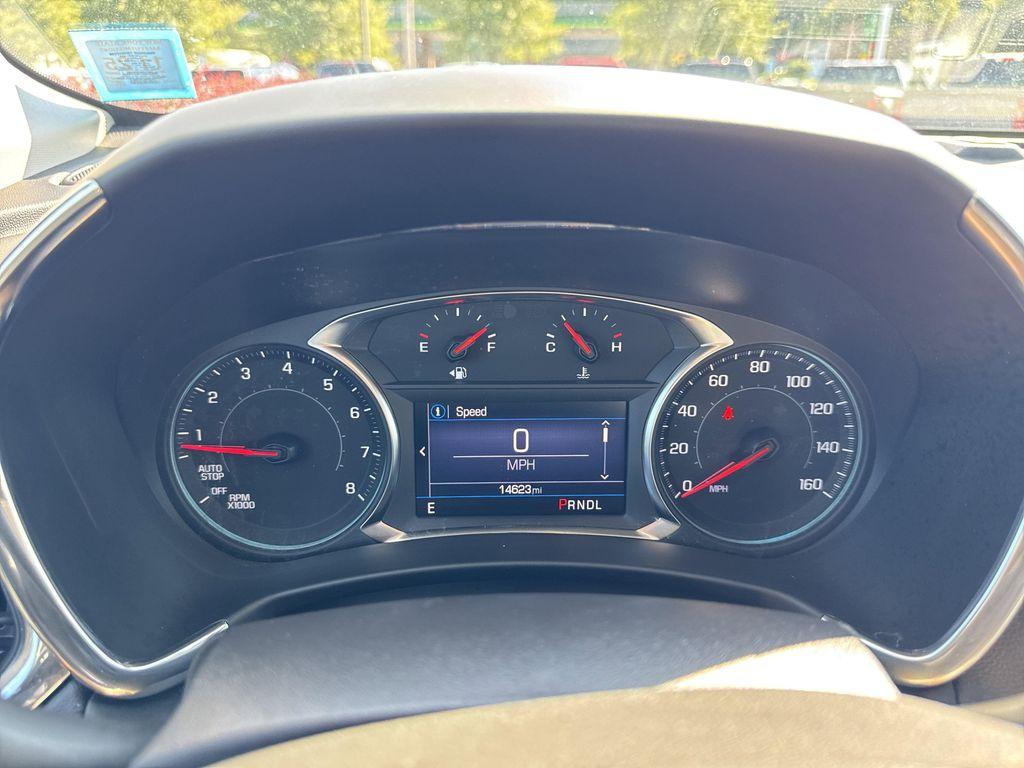 used 2022 Chevrolet Equinox car, priced at $22,799