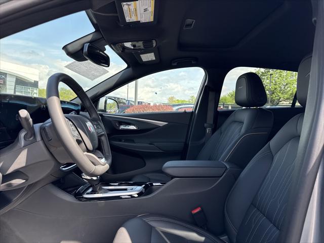 new 2025 Buick Envista car, priced at $31,010