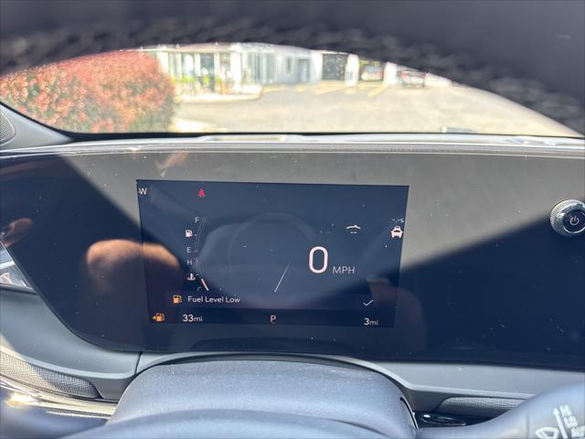 new 2025 Buick Envista car, priced at $31,010