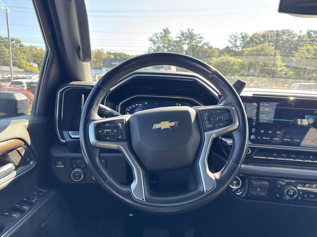 used 2024 Chevrolet Silverado 3500 car