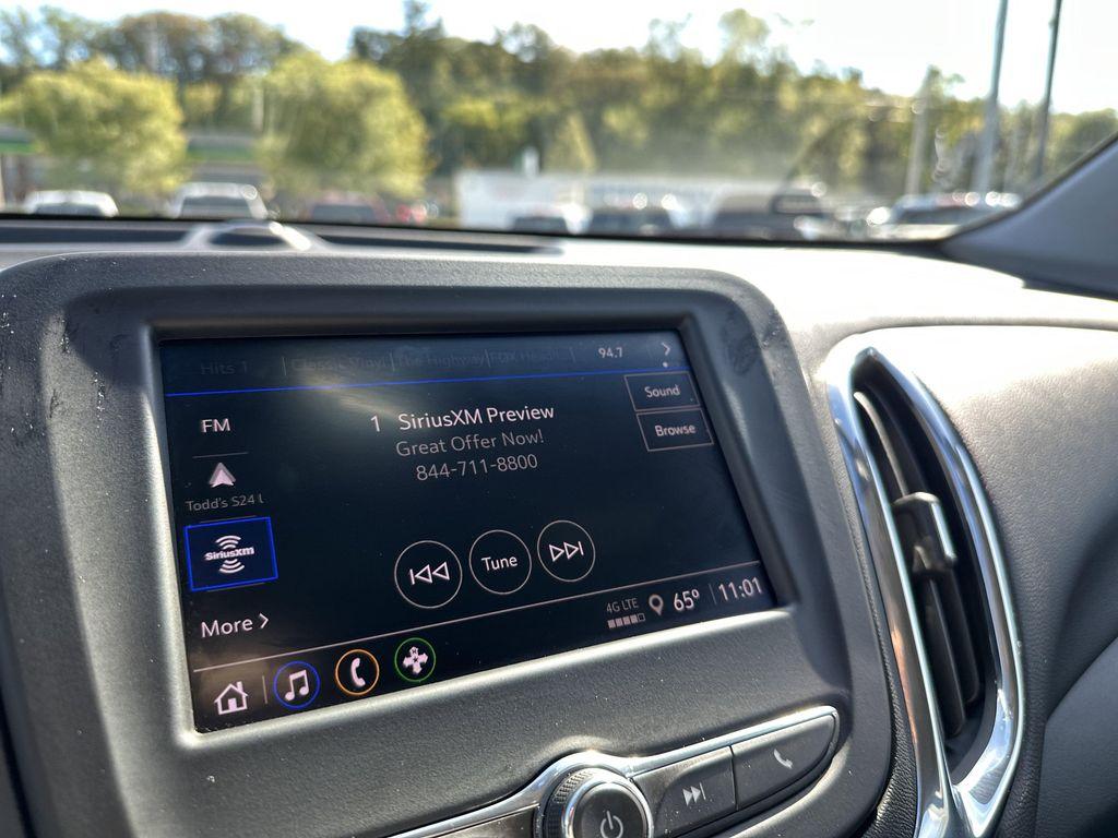 used 2023 Chevrolet Equinox car, priced at $17,999