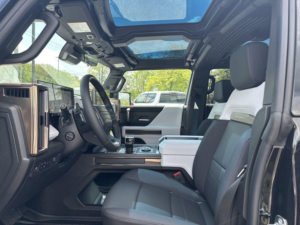new 2025 GMC HUMMER EV Pickup car, priced at $101,905