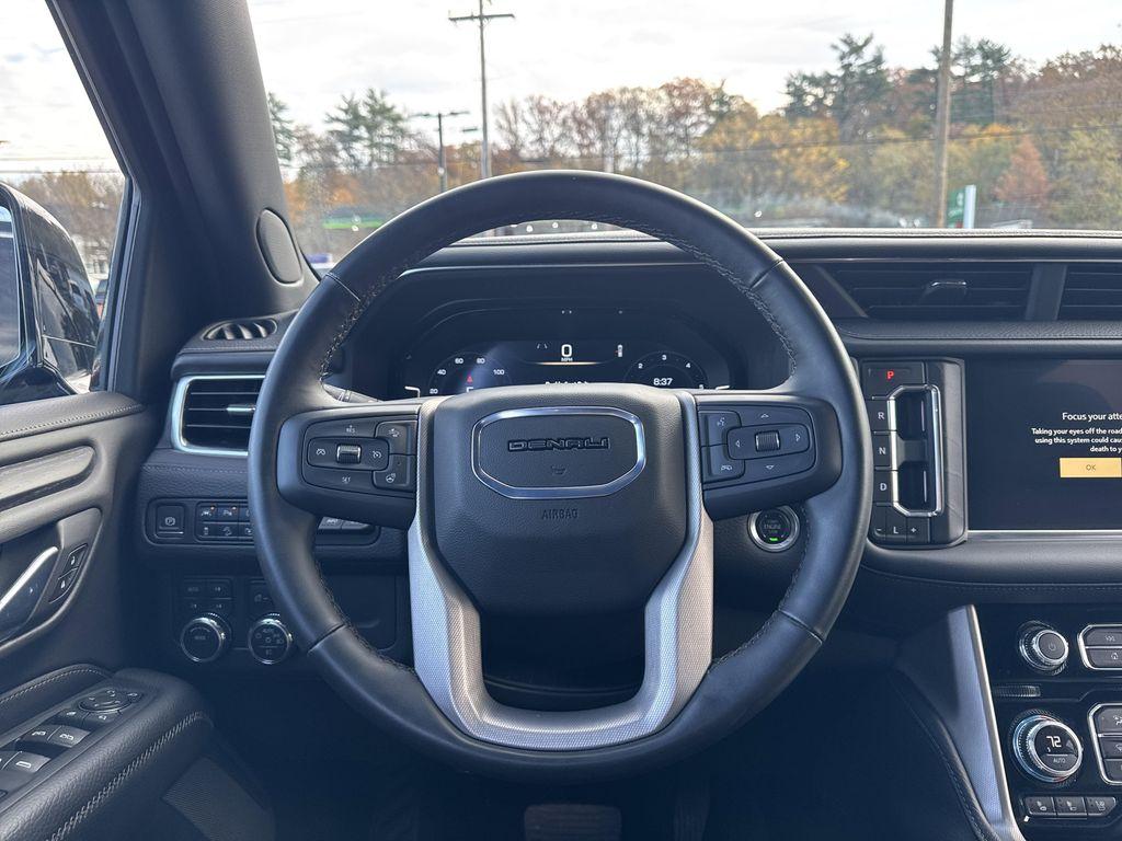 used 2024 GMC Yukon car, priced at $76,999