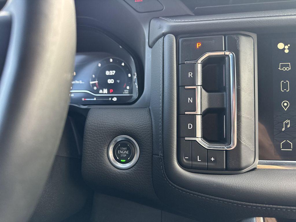 used 2024 GMC Yukon car, priced at $76,999