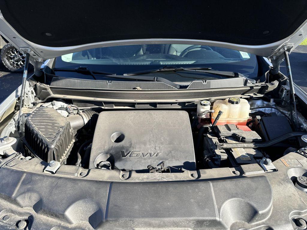 used 2021 Chevrolet Traverse car, priced at $24,749