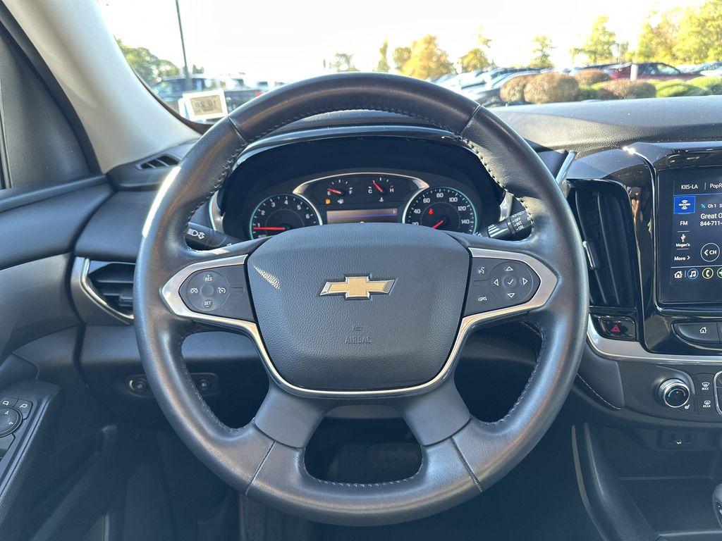 used 2021 Chevrolet Traverse car, priced at $24,749