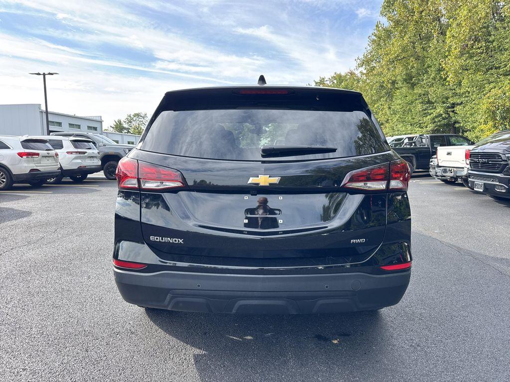 used 2024 Chevrolet Equinox car, priced at $19,699