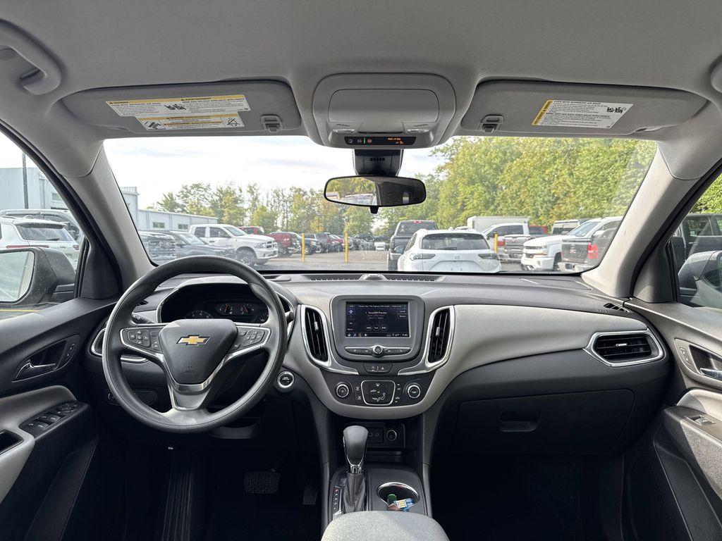 used 2024 Chevrolet Equinox car, priced at $19,699
