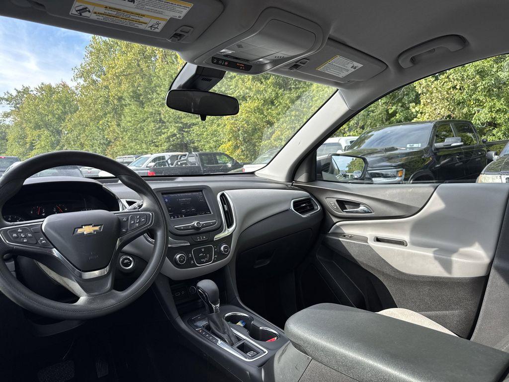 used 2024 Chevrolet Equinox car, priced at $19,699