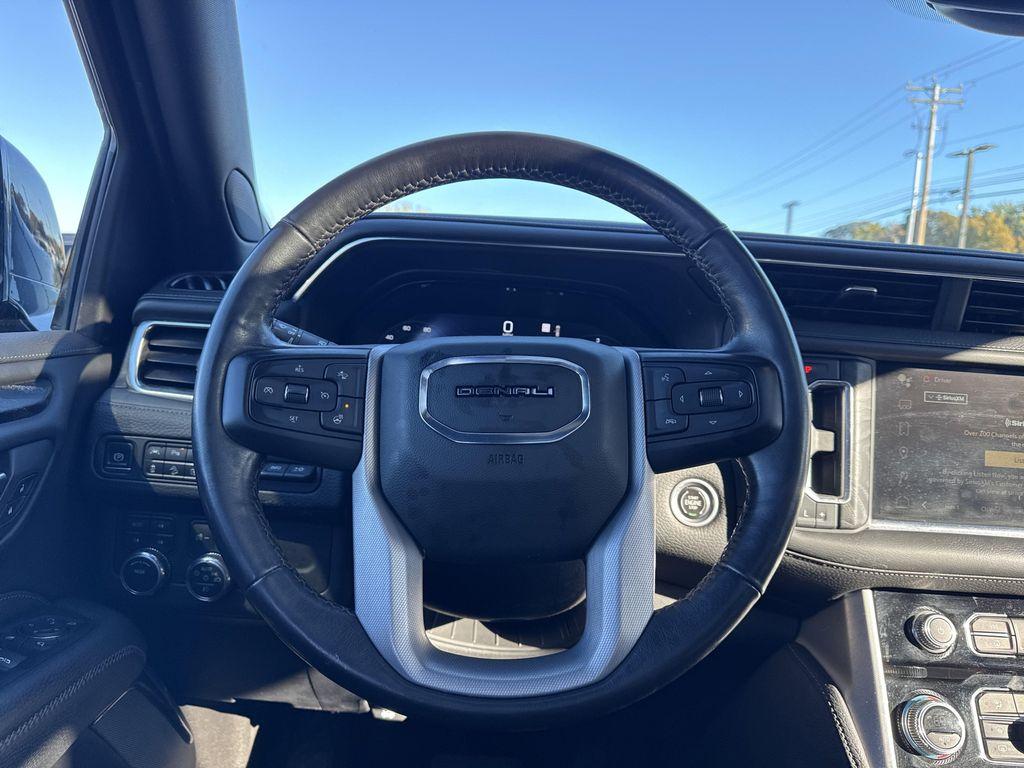 used 2023 GMC Yukon car, priced at $59,399