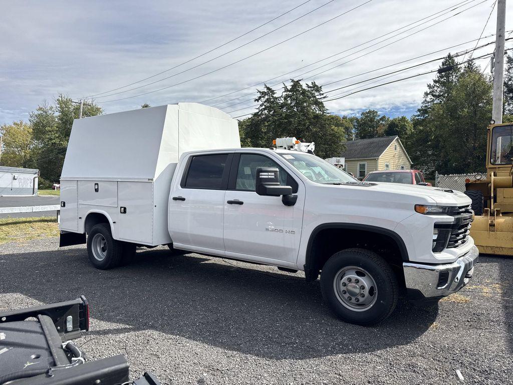 new 2025 Chevrolet Silverado 3500 car, priced at $83,768
