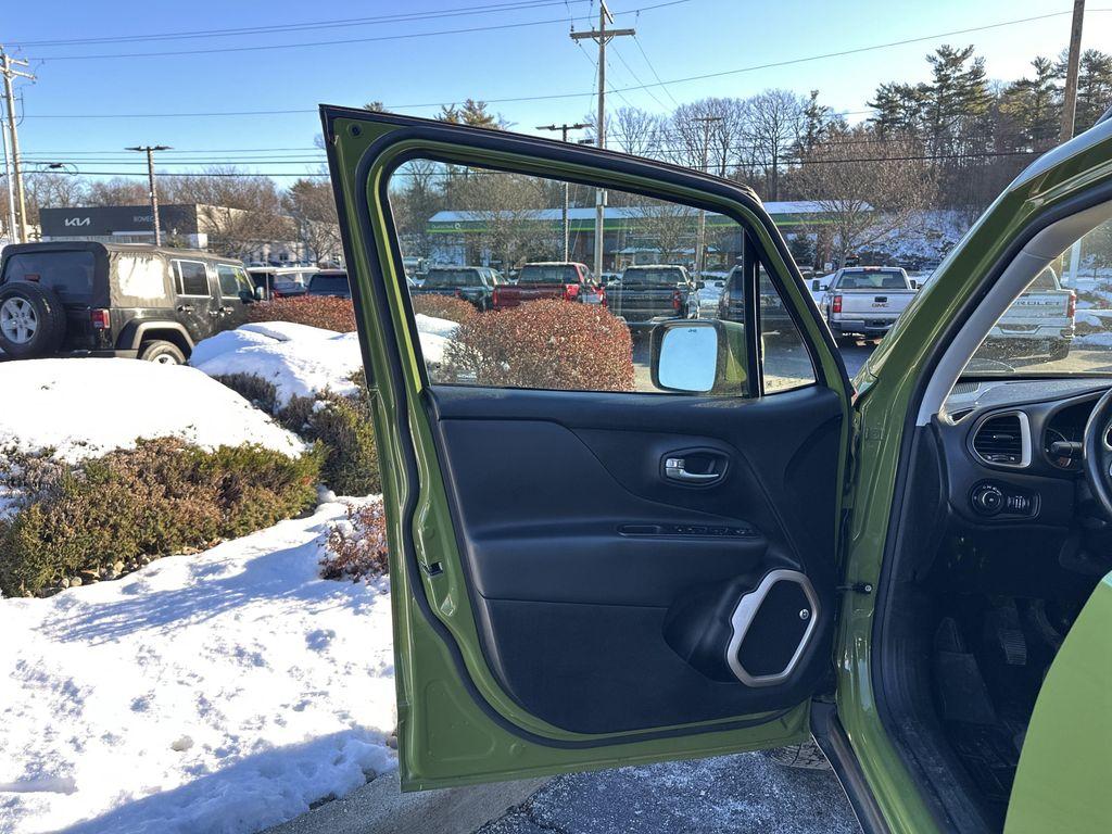 used 2016 Jeep Renegade car, priced at $7,899