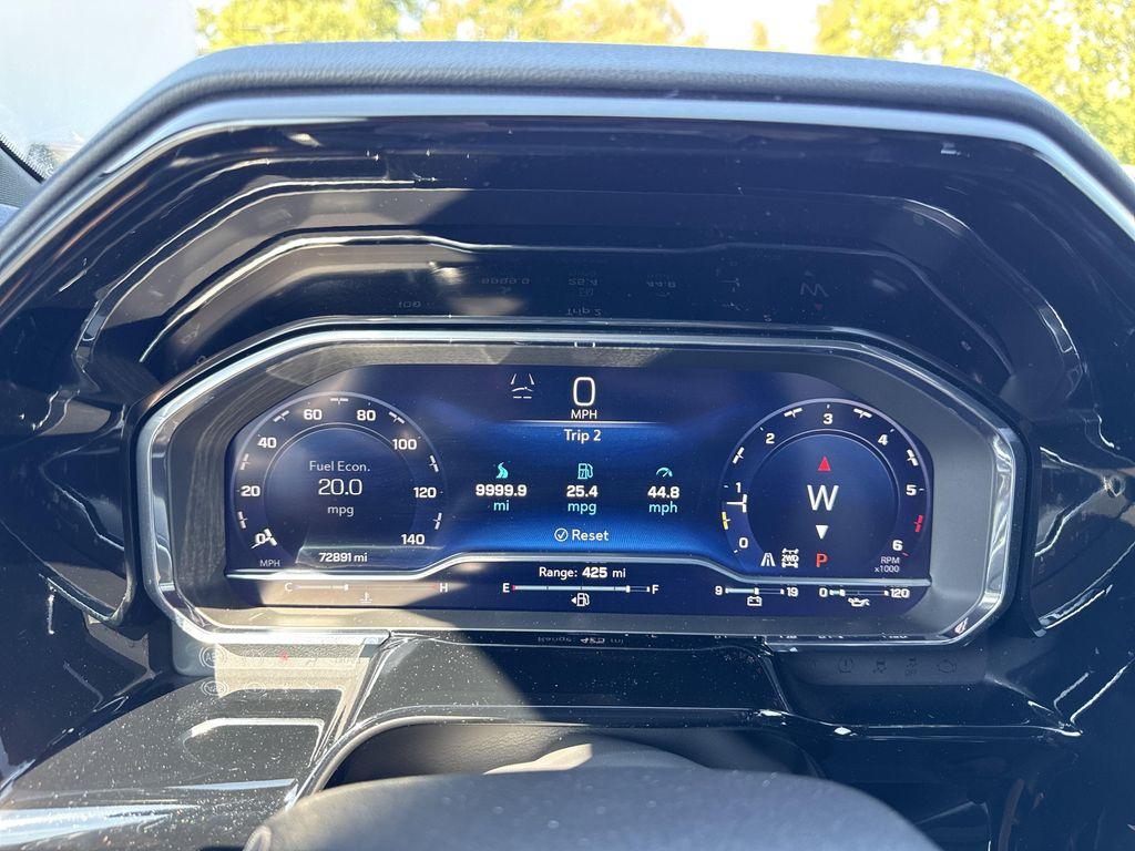 used 2022 Chevrolet Silverado 1500 car, priced at $43,999
