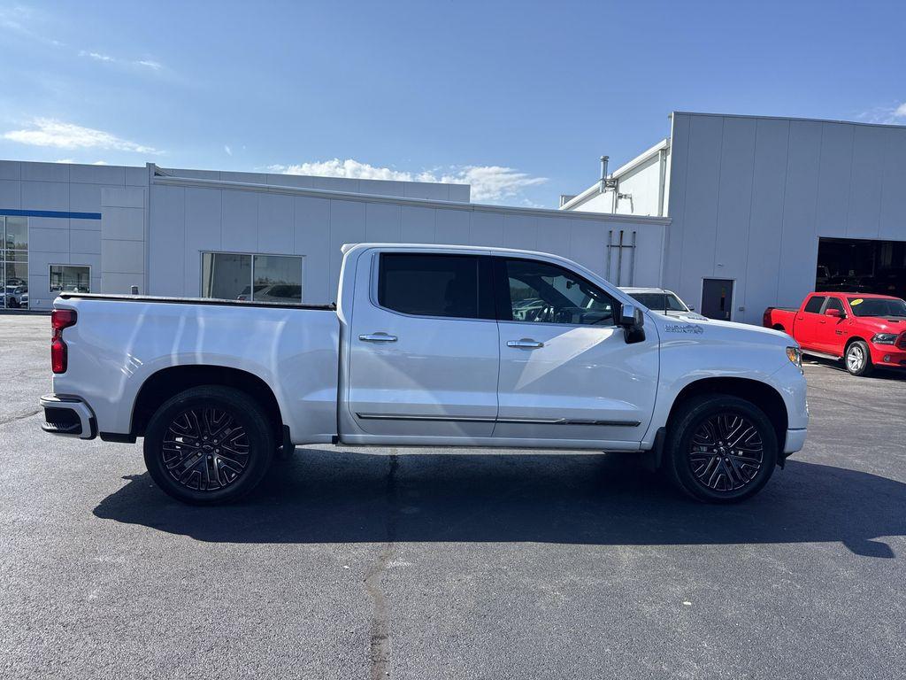 used 2022 Chevrolet Silverado 1500 car, priced at $43,999