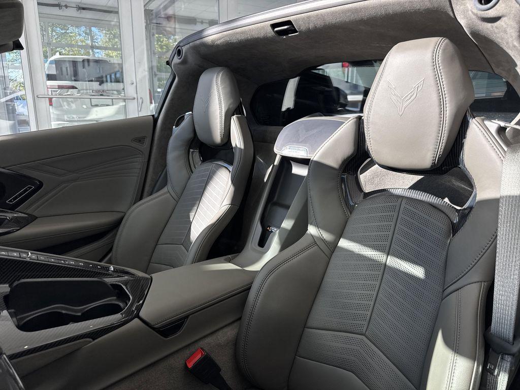 new 2025 Chevrolet Corvette car