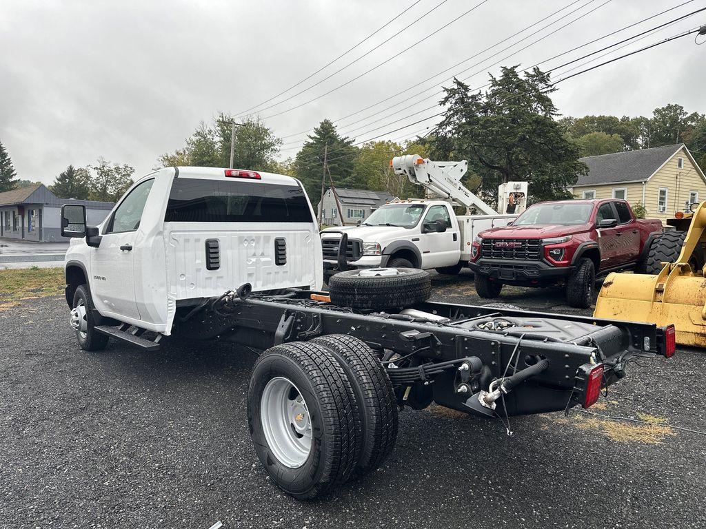 new 2025 Chevrolet Silverado 3500 car, priced at $51,848