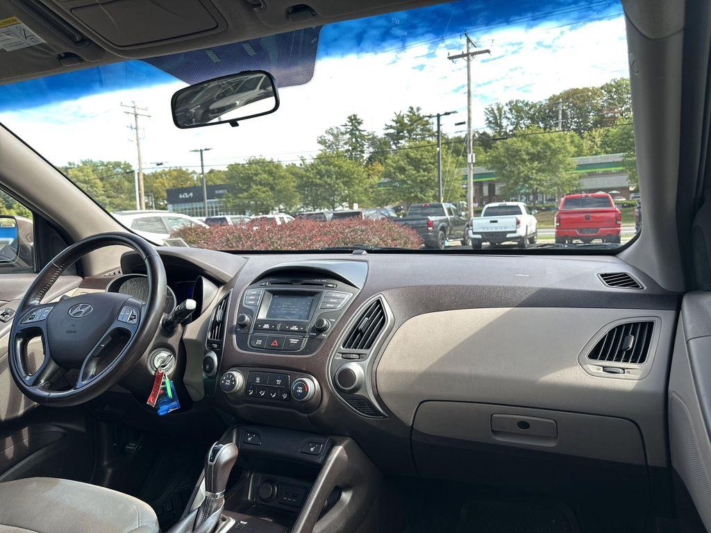 used 2015 Hyundai Tucson car, priced at $10,999