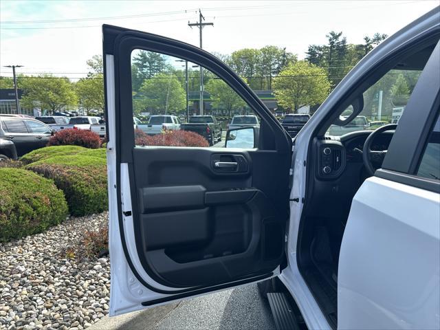 new 2025 GMC Sierra 1500 car, priced at $45,845
