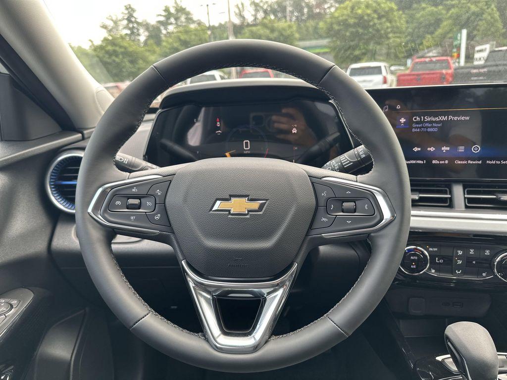 new 2025 Chevrolet Trax car, priced at $24,899