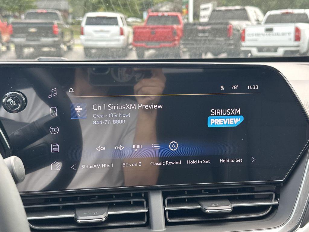 new 2025 Chevrolet Trax car, priced at $24,899