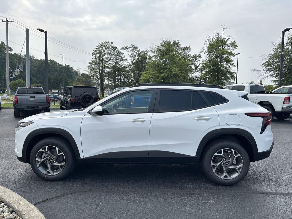 new 2025 Chevrolet Trax car, priced at $24,899