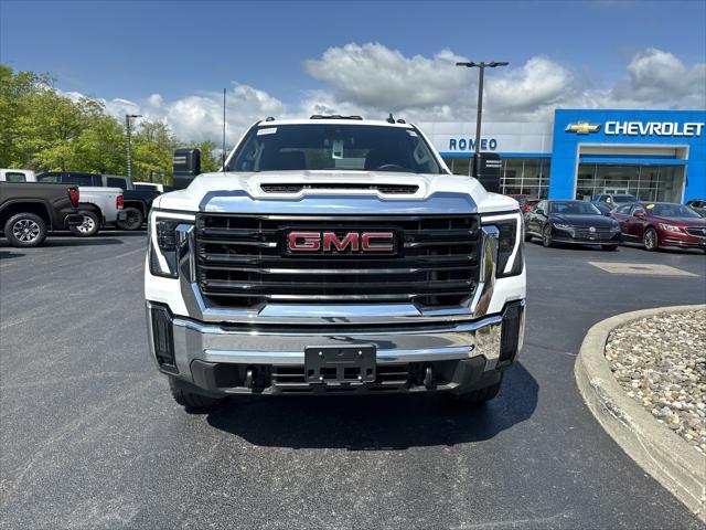 new 2025 GMC Sierra 3500 car, priced at $54,855