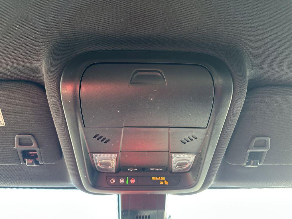 used 2022 Chevrolet Equinox car, priced at $19,599