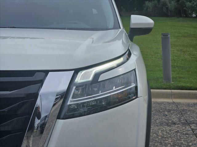 used 2022 Nissan Pathfinder car, priced at $25,935