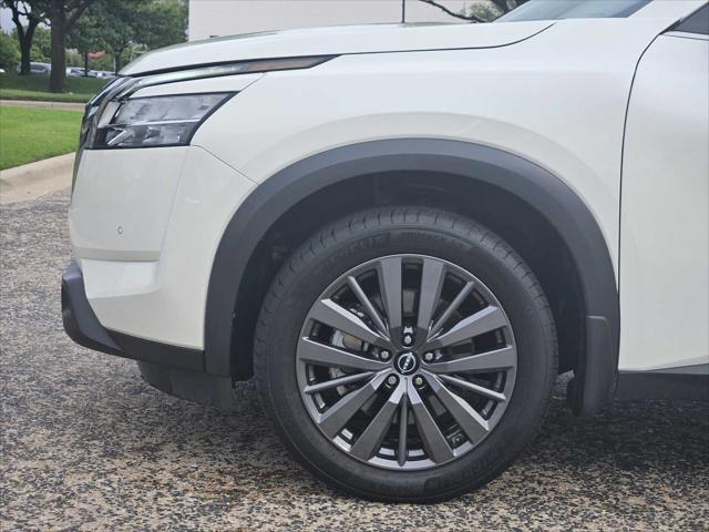 used 2022 Nissan Pathfinder car, priced at $25,935