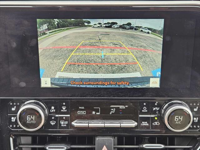 used 2023 Toyota Highlander car, priced at $39,999
