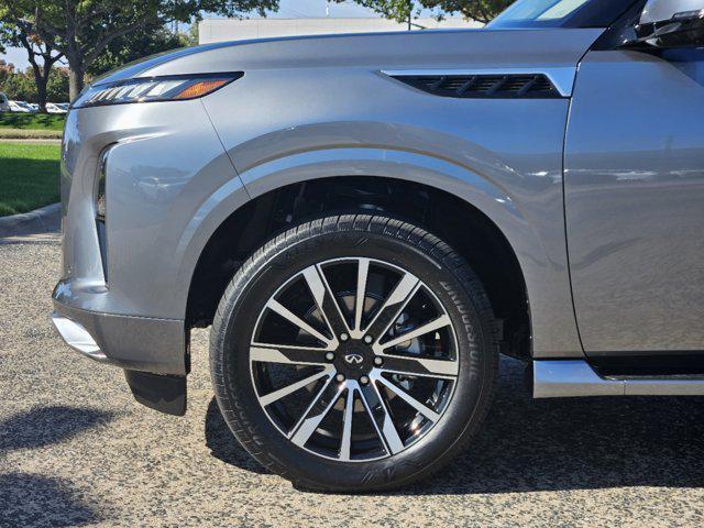 new 2025 INFINITI QX80 car, priced at $102,640