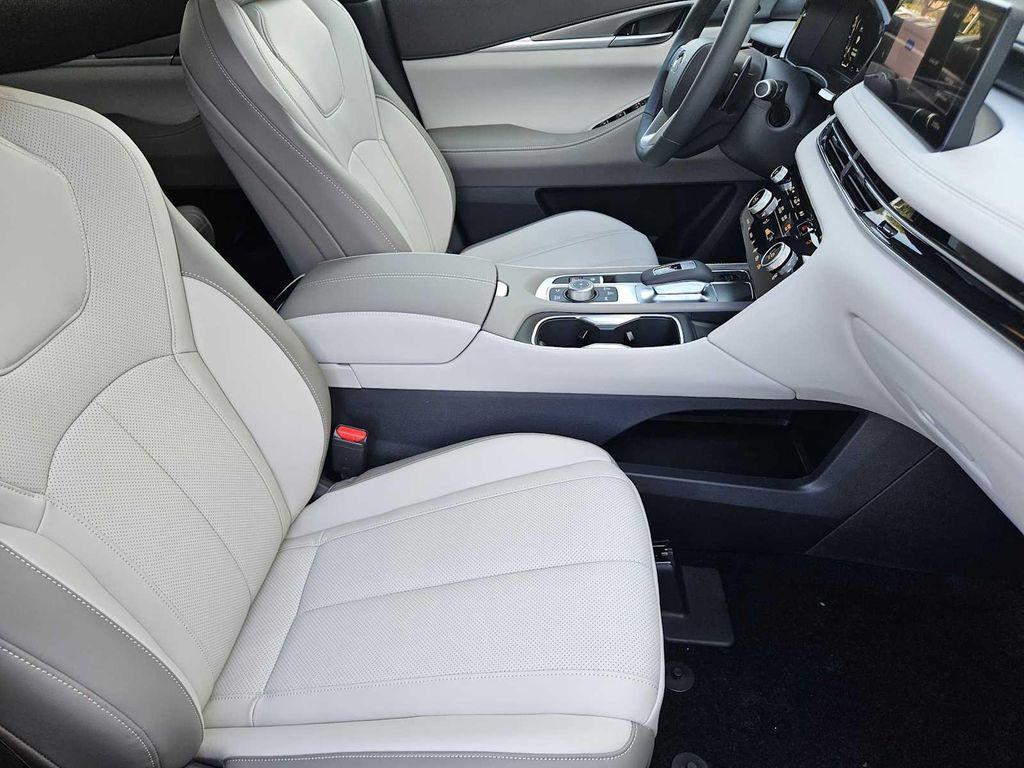new 2026 INFINITI QX60 car, priced at $59,690