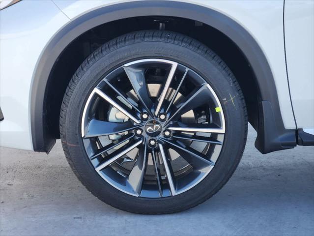 new 2025 INFINITI QX55 car, priced at $52,985